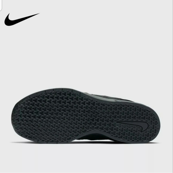 Nike SB Air Max Stefan Janoski 2 "Triple Black"  A - Picture 3 of 6